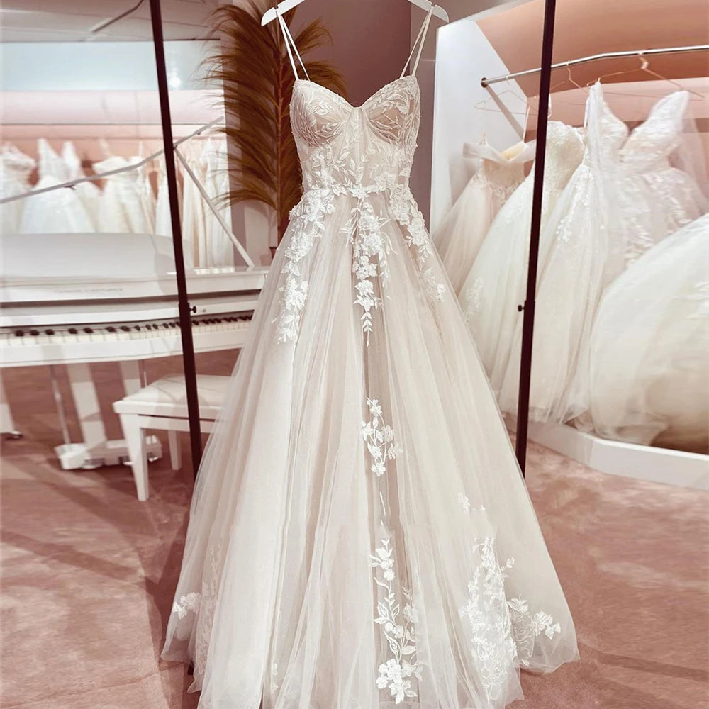 Women's Wedding Dresses Sexy Sleeveless Off Shoulder Lace Applique Bridal Gowns Tulle Formal Beach Party Robe De Mariée